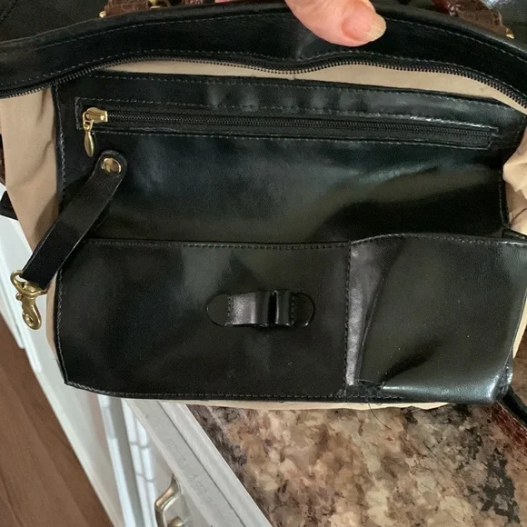 Vintage Brahmin Leather Crossbody/Satchel - Picture 10 of 13